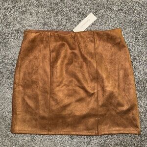NWT Tan Brown suede mini skirt